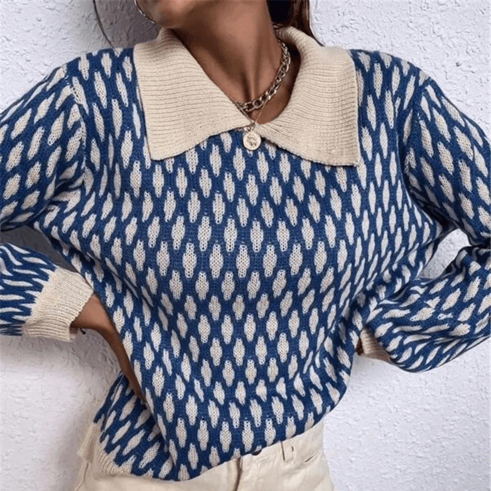 Stylish women's blue collared knitted top. Elegant knitwear with long sleeves, ideal for chic fall and winter fashion.