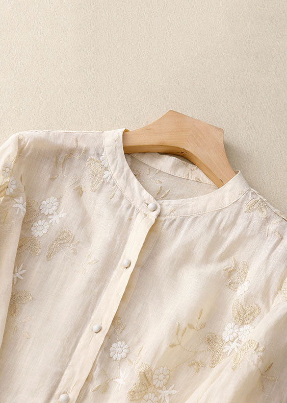 Effortless chic women's embroidered long-sleeve blouse, an elegant and comfortable top.