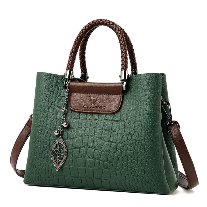Versatile women's everyday tote bag. Durable and chic shoulder purse for any fashion outfit.