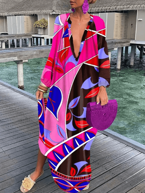 Stylish women's sleeveless summer dress with a delicate print, a comfortable midi length for warm weather outings.