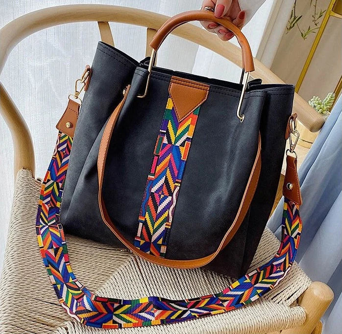 Premium PU leather women's tote, spacious and chic for everyday carry. A durable and fashionable work bag.