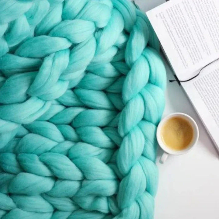 Premium 1000g XL chunky wool yarn, a must-have craft supply for DIY blankets & knitting.