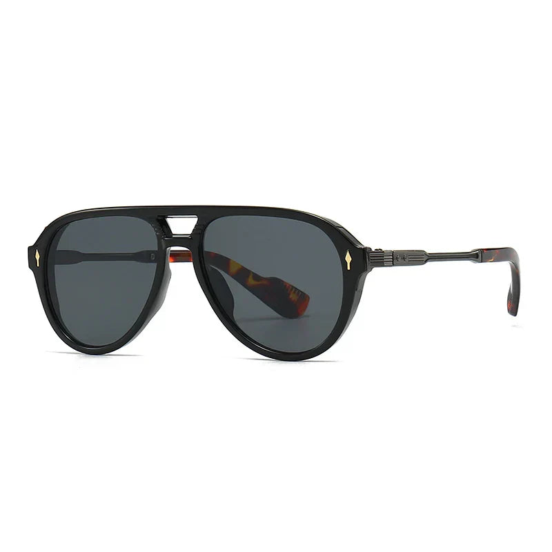 Unisex retro aviator sunglasses, essential fashion accessory for any look.