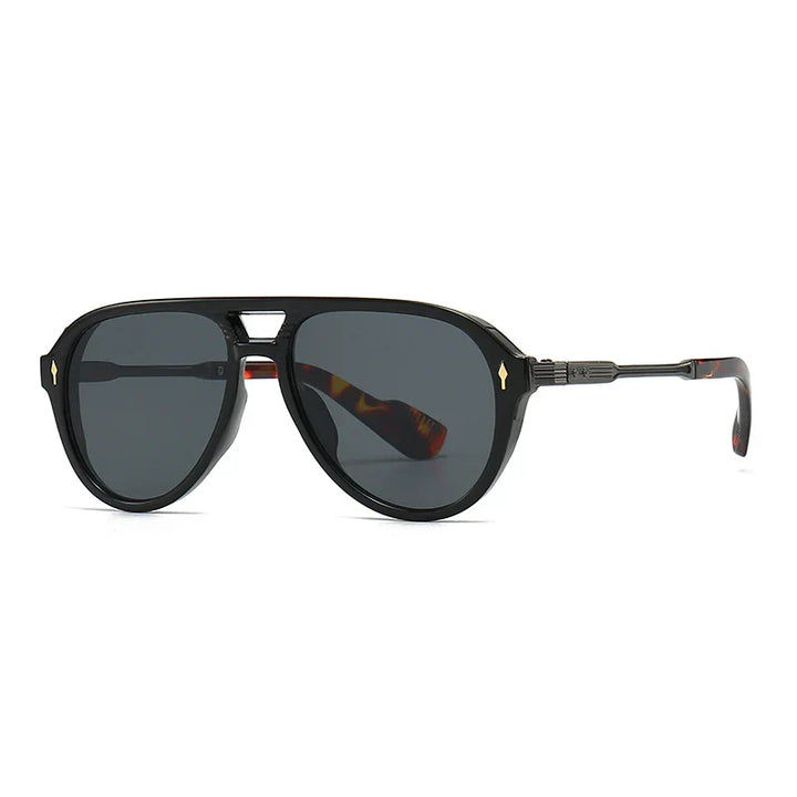Unisex retro aviator sunglasses, essential fashion accessory for any look.