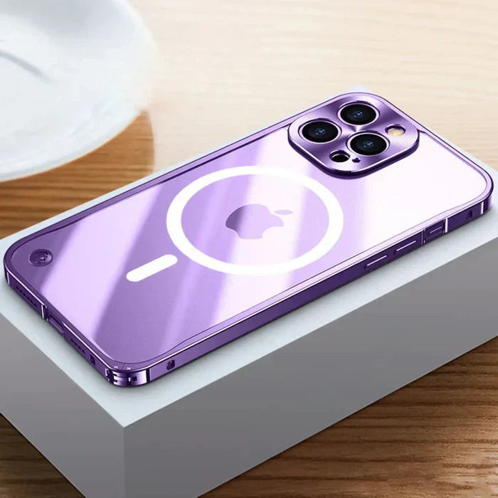 Clear MagSafe case for iPhone 15, showcasing original phone design & reliable protection.