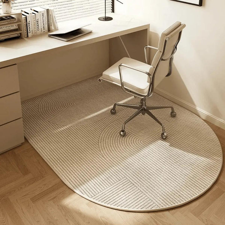 Transparent desk mat for smooth rolling office chairs, offers floor protection on hard surfaces. Anti-slip.