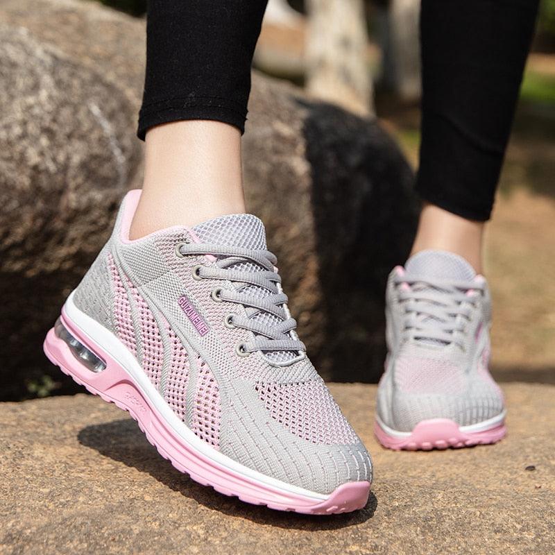 Women's lightweight platform running shoes featuring breathable mesh. Designed for ultimate outdoor comfort.