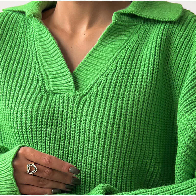 Women's cozy knitted sweater, timeless elegant style, relaxed fit, warm polyester, perfect for all seasons.