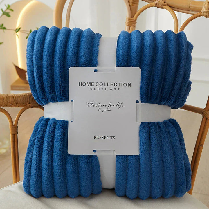 Home decor wide-stripe fleece blanket, a plush, soft, and warm throw for bedroom or living room.