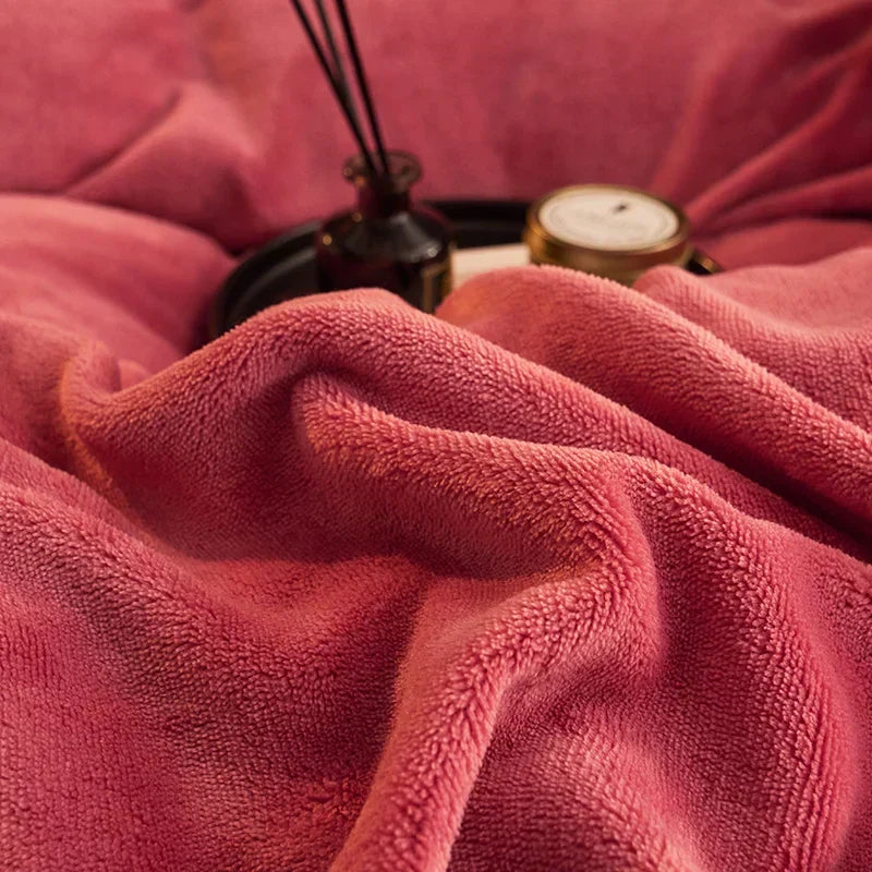 Luxury velvet fleece duvet cover, soft to the touch and designed for ultimate winter comfort.