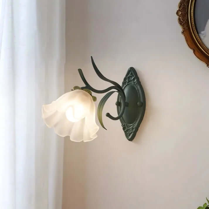 Floral Wall Lamp, Iron & Acrylic, 22cm