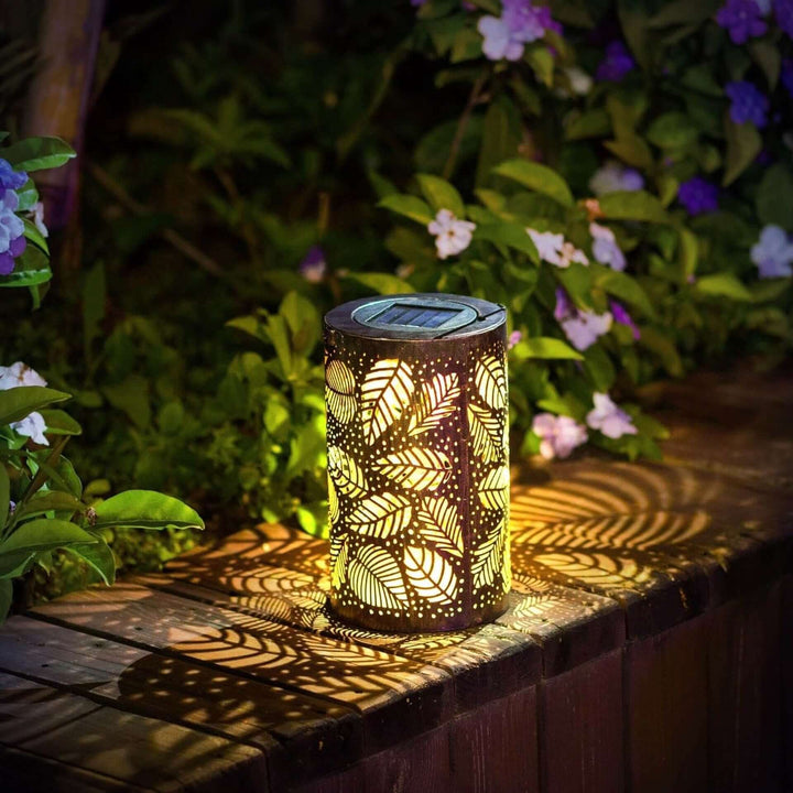 Solar Garden Lantern Outdoor Decorative LED Light