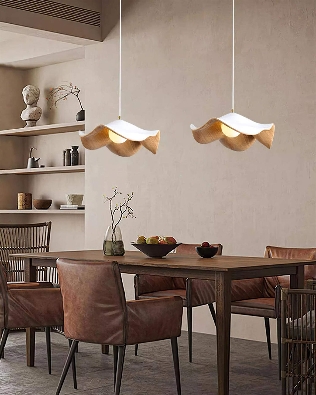 Decorative Resin Pendant Lamp with Leaf Design