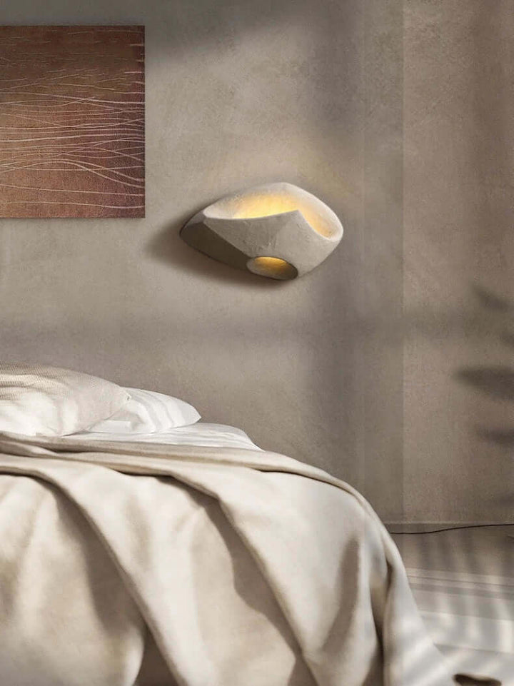 Resin Art Deco Wall Lamp