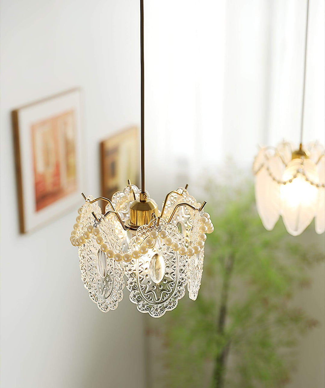 Floral Glass Pendant Lamp 20cm