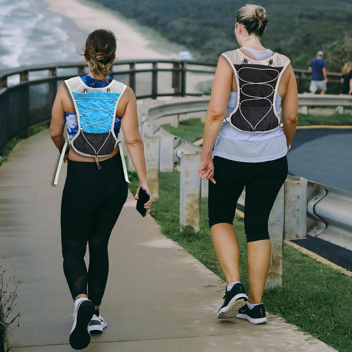 Marathon ready: ultra-light running vest, 2L bladder, adjustable fit, Dravien.