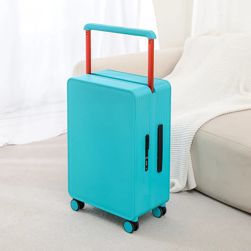 Organized interior of Dublin hard shell suitcase; durable PP luggage for efficient packing, TSA lock.