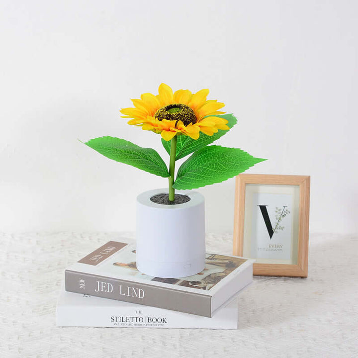 LED Sunflower Lamp - Decorative Table Lamp