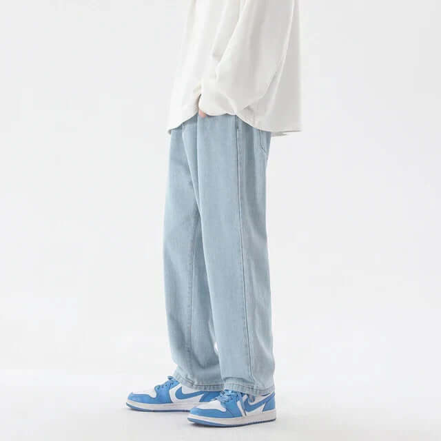 Men's Relaxed Fit Straight Leg Jeans