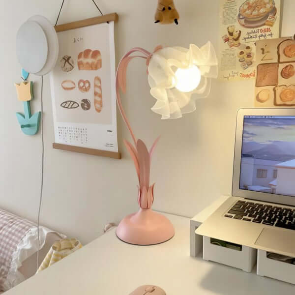 Adjustable Flower Table Lamp