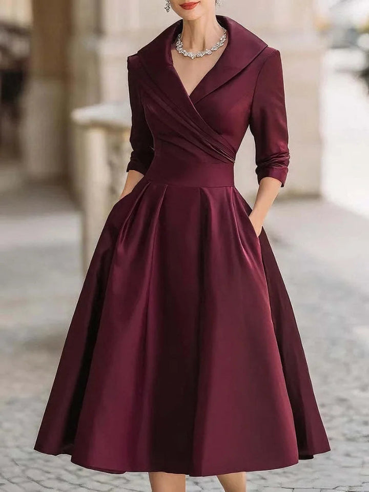 Stylish women's midi dress, A-line cut with lapel design & pleated waist for versatile wear.