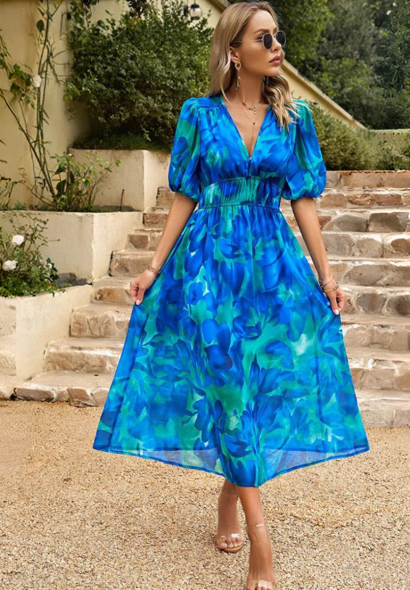 Women's elegant midi dress, floral print, puff sleeves, V-neck, great for any party occasion.