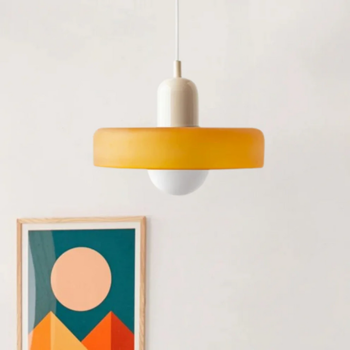 Design LED hanglamp GloboLuxe, a stylish glass globe pendant for modern spaces.