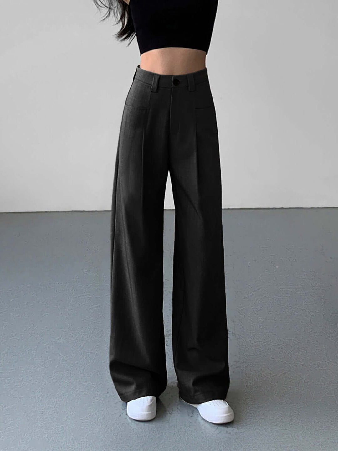 Versatile high-waisted wide-leg women's pants, easily dressed up or down. Elegant, comfortable & chic fashion.