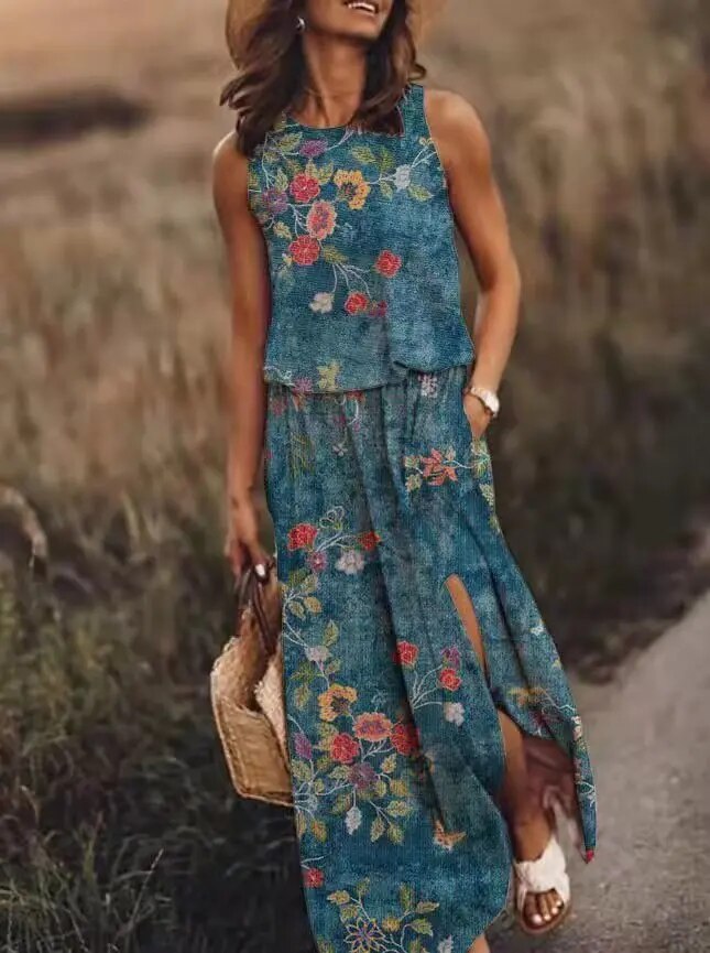 Beautiful flowing long maxi dress, sleeveless, in elegant light green, perfect for women's summer style.
