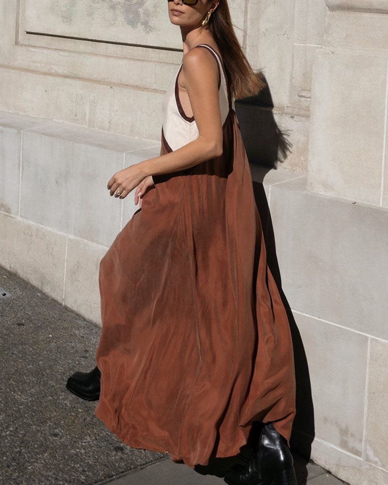 Elegant color block V-neck maxi dress for women, a sophisticated fashion statement.