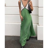 Elegant contrast V-neck maxi dress, a fashionable long dress for women. Perfect for any event.