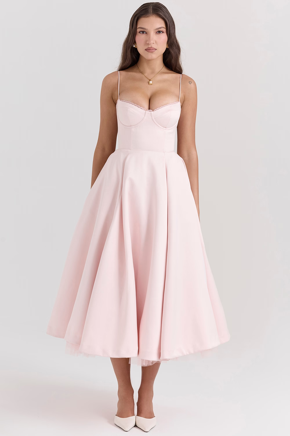 Women's retro midi dress, an elegant option for special occasion formal wear.