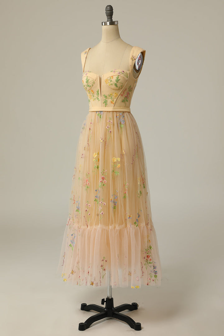 Stylish long A-Line dress with beautiful embroidery, suitable for galas, proms, and evening parties.