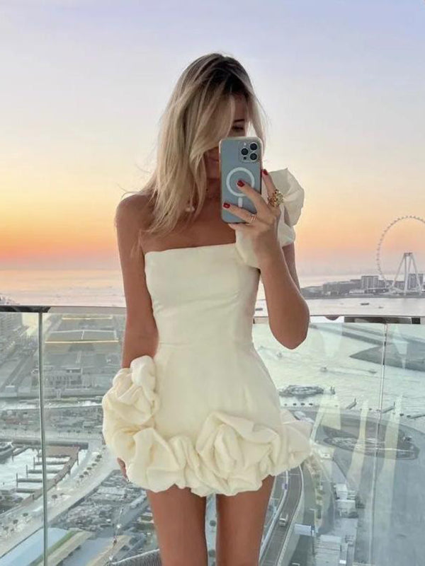 Elegant women's asymmetric one-shoulder dress, perfect for party, evening wear, or chic casual style.