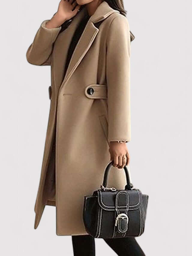 Classic brown women's wool coat with belt, ideal for winter. Elegant long jacket for warmth and style.