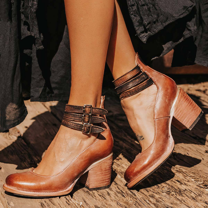 Women's dressy yet casual strappy sandals, offering elegant comfort for any occasion.