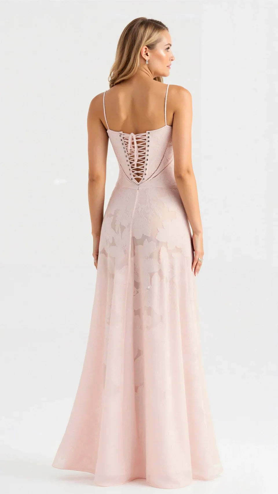 A-line elegant floral maxi dress for women, featuring a flattering sweetheart neckline & long silhouette.