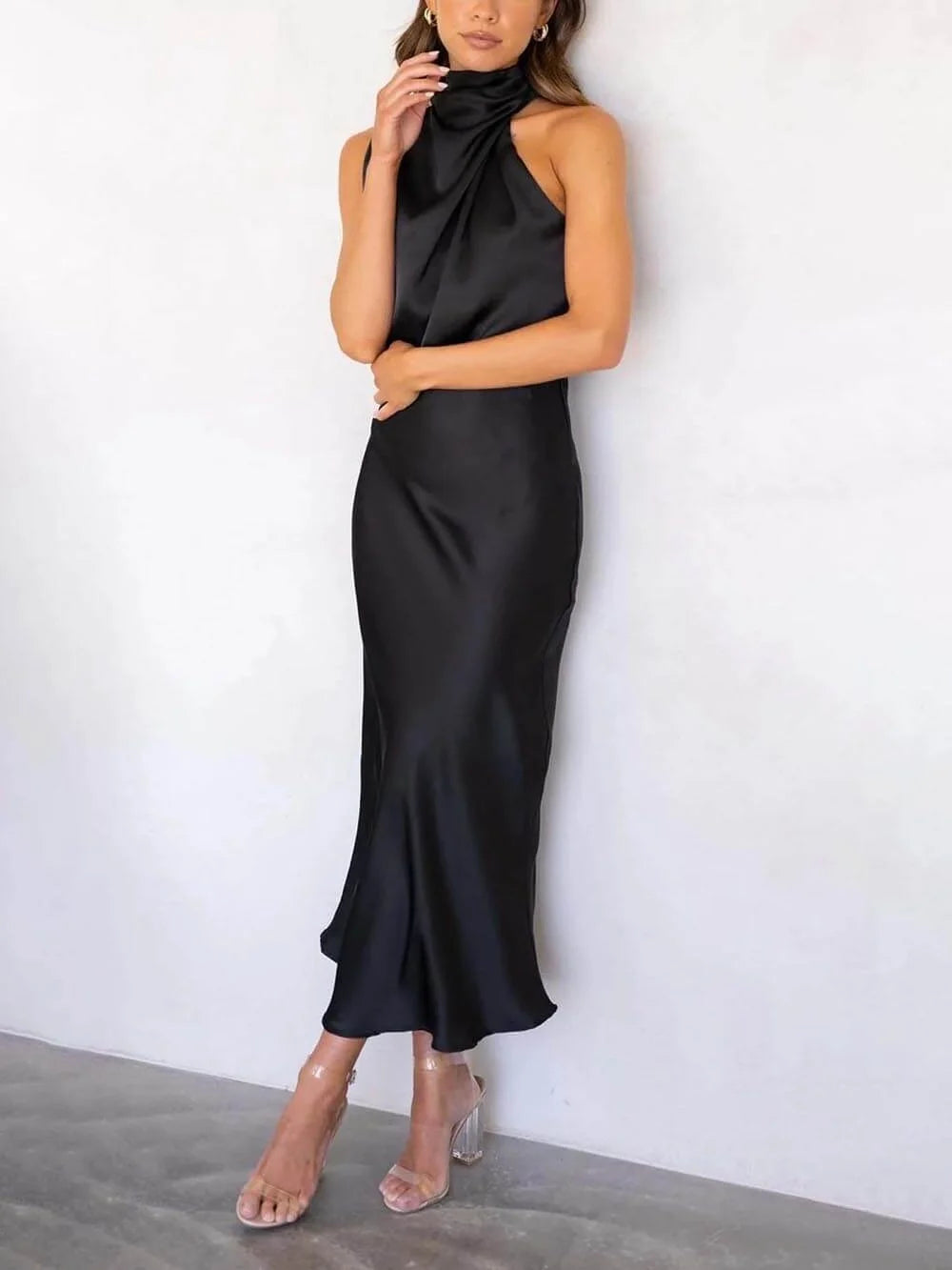 Flattering fit elegant halter neck midi bridesmaid dress, comfortable for all formal events.