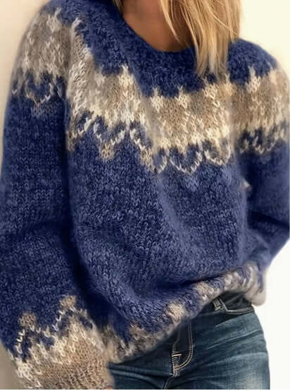 Elegant women's knitted round neck sweater, a cozy long sleeve top for fall fashion.