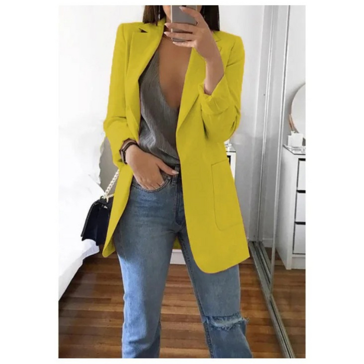 Trendy long ladies blazer, Valentina style. Fashionable & chic outerwear, a versatile statement piece.