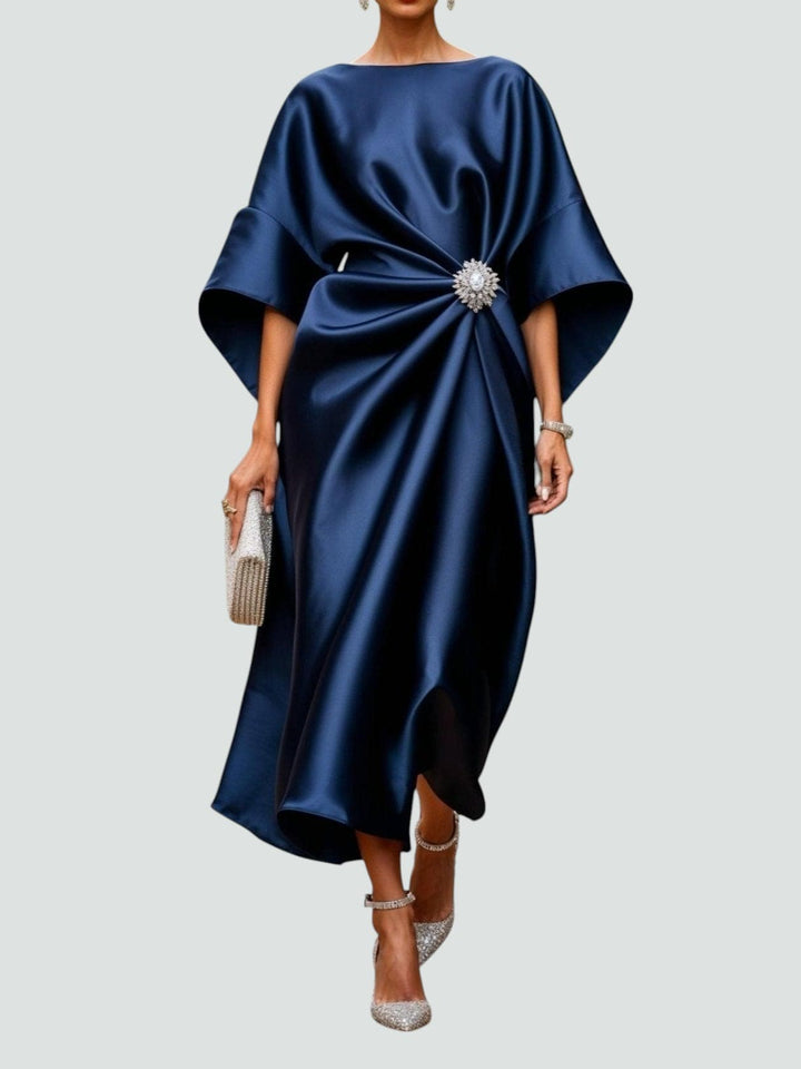 Elegant women's long maxi dress, perfect for versatile formal or casual chic occasions.