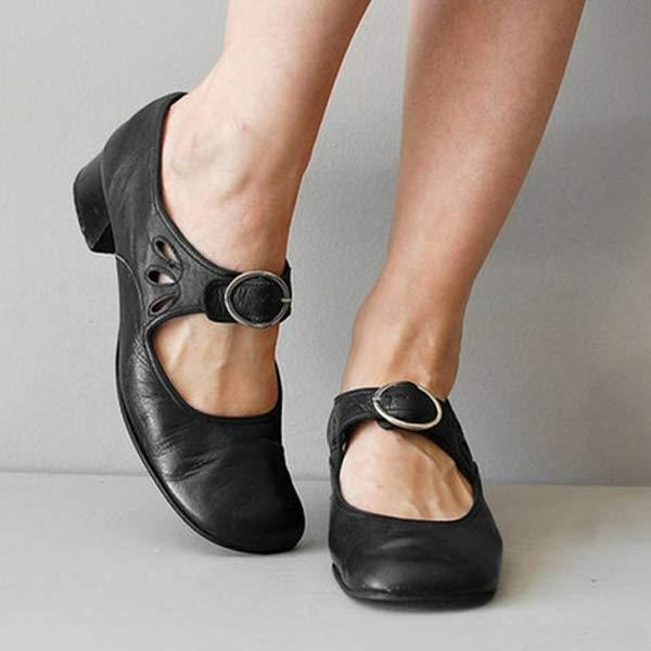 Classic style women's low heel slip-on shoes with rounded toe. Ideal for spring, autumn & daily wear.