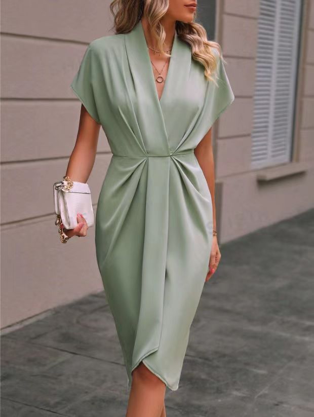 Versatile women's elegant midi wrap dress, suitable for spring, summer, and autumn fashion. Day to night style.