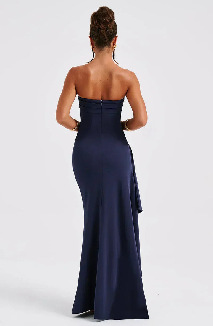 Stunning black off-shoulder twisted maxi dress, a long elegant gown for women's special occasions.