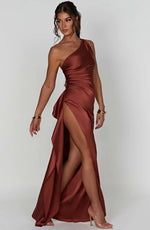 Wine red