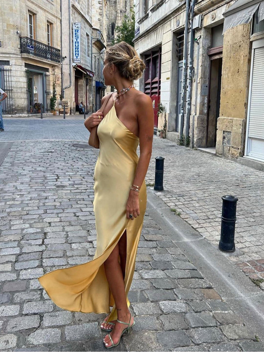 One shoulder formal maxi dress for women, elegant open back design, ideal for special occasions & parties.