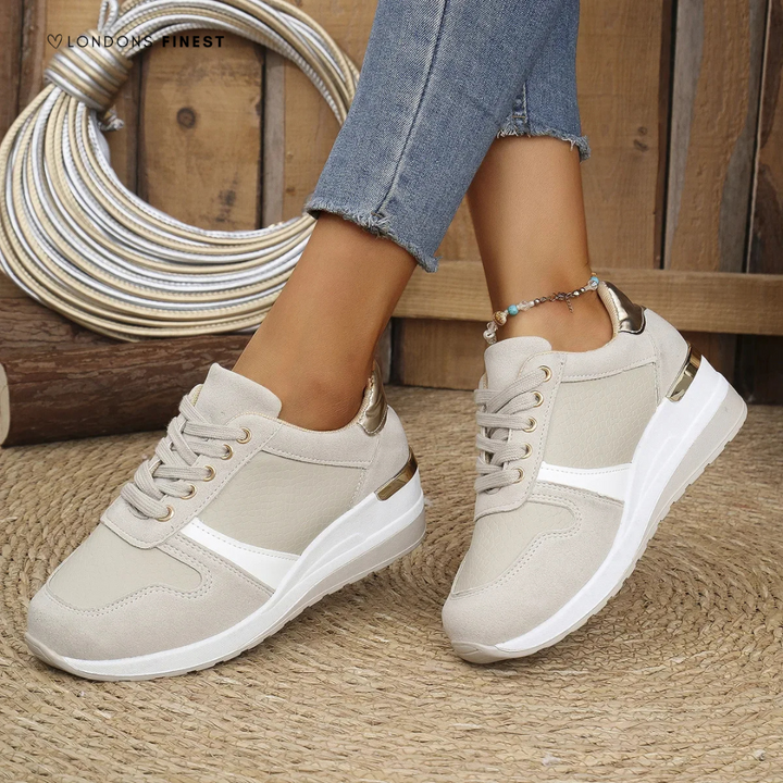 Elegant women's orthopedic shoes with arch support, designed for all-day comfort and foot pain relief. Ideal for walking.