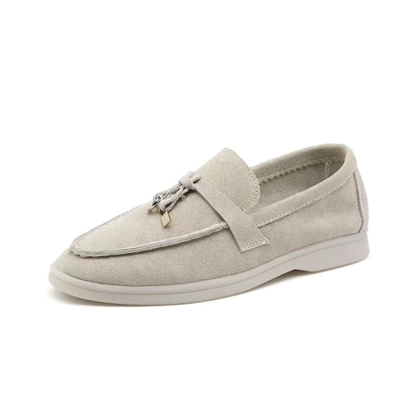 Versatile women's pointed-toe flats, slip-on shoes for an elegant touch to casual & formal looks.