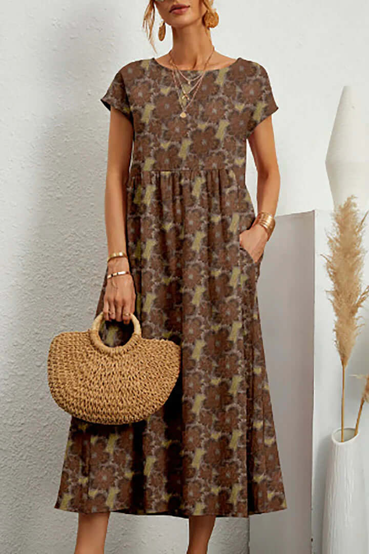 Fashionable women's summer elegant printed A-line dress. Breathable and versatile for women's clothing.