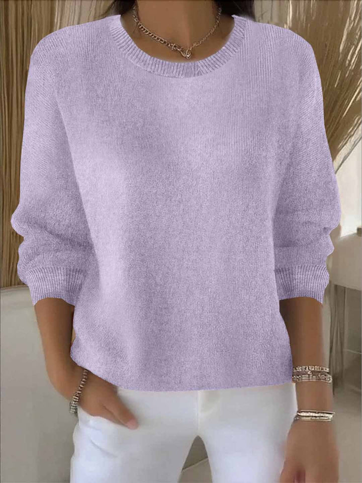 Autumn-winter women's elegant sweater, a sophisticated pullover for cozy & chic style.